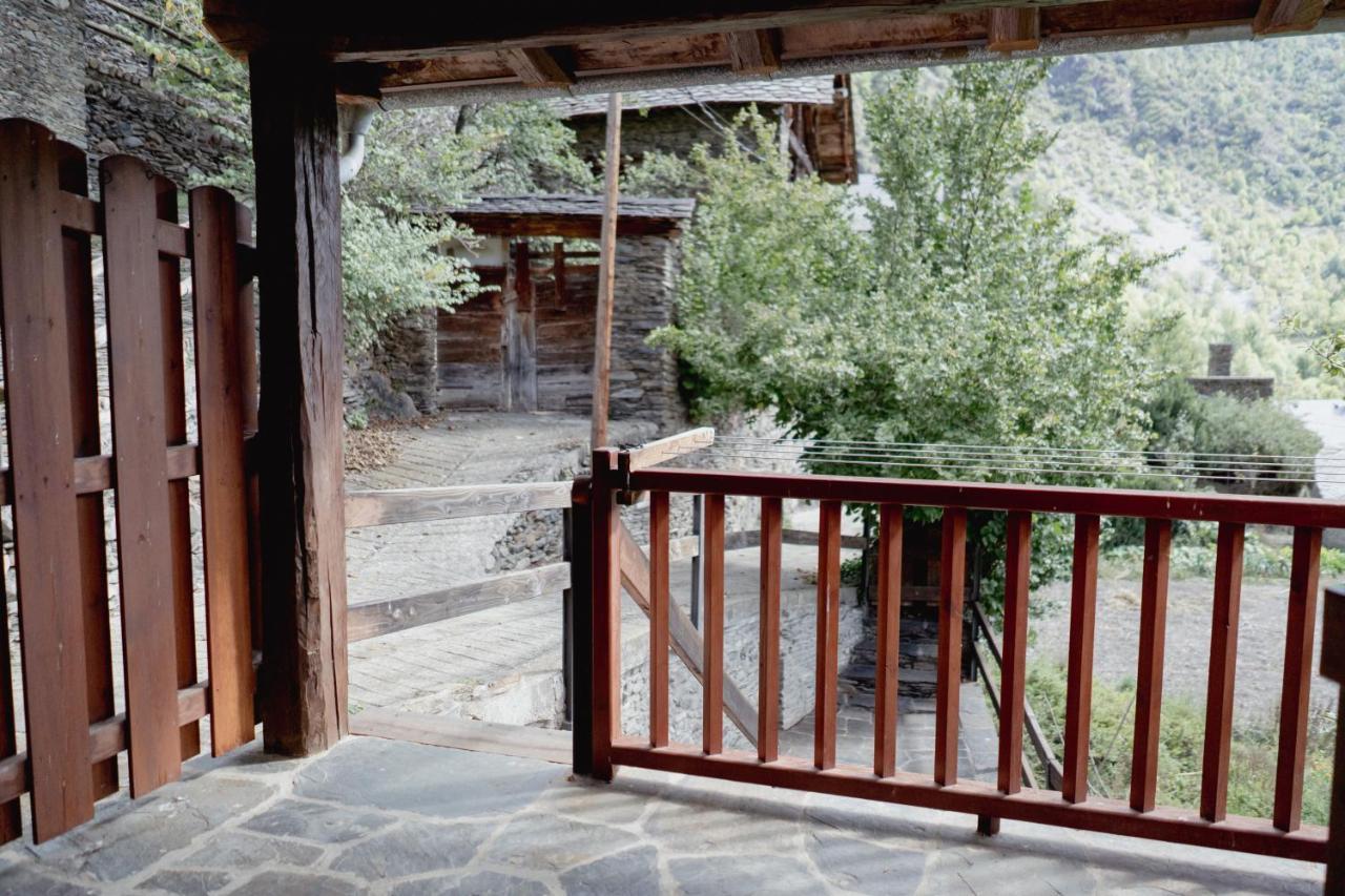 El Xalet De La Vall De Cardos Lladros Dış mekan fotoğraf